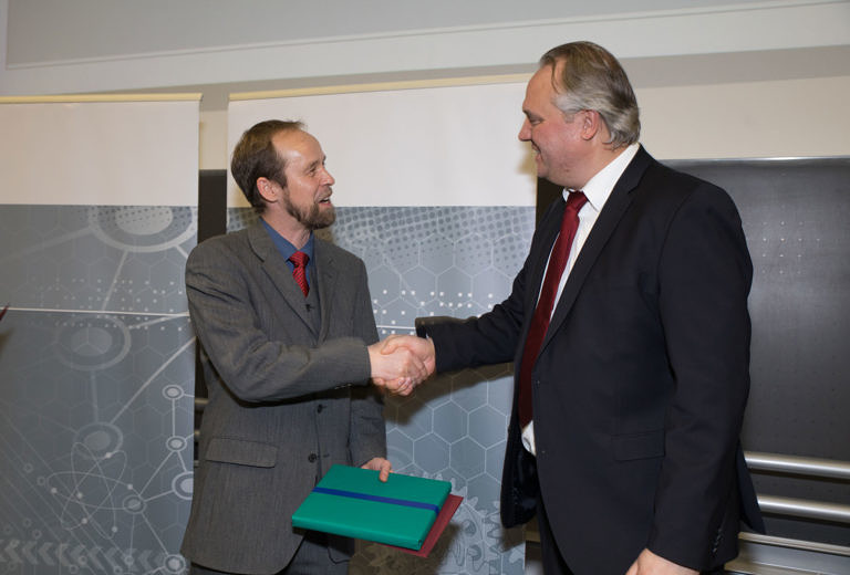 Lehrpreis für Prof. Malte Kaspereit