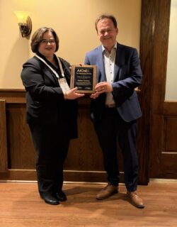 Zum Artikel "Prof. Dr. Matthias Thommes mit renommiertem Clarence (Larry) G. Gerhold Award ausgezeichnet"